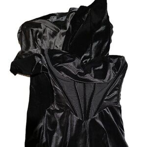 House of Cb Women's Black Velvet Bodice Black Jumpsuit Women’s Small Size